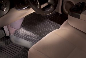 GMC Sierra Floor Mat - Husky Liners - Classic Style - Center Hump - Black - `99-`06